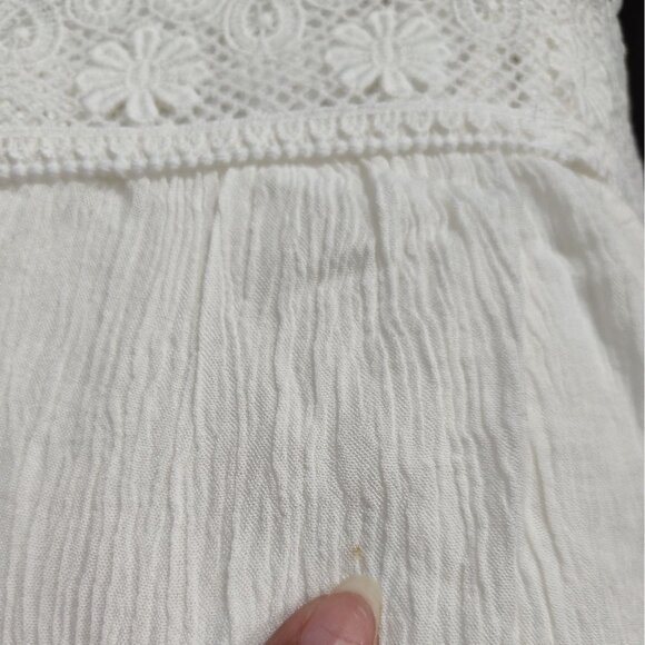 Gypsies and Moondust White Off-Shoulder Lace Trim Top Women Size L Summer FLAW - Picture 9 of 9